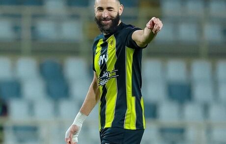 الاتحاد با درخشش بنزما فینالیست شد