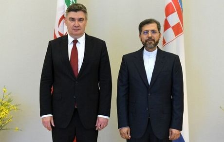 تسلیم استوارنامه سفیر جدید ایران به رئیس جمهور کروواسی