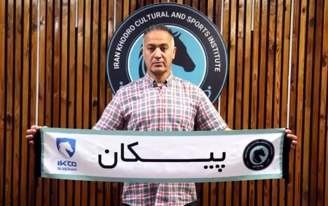 پیمان اکبری دوباره سرمربی تیم والیبال پیکان شد