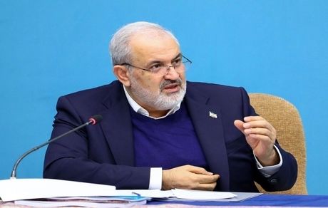 وزیر نیرو: ۱۰ هزار مگاوات مازاد تولید برق داریم / نیروگاه‌های ما پراکنده است