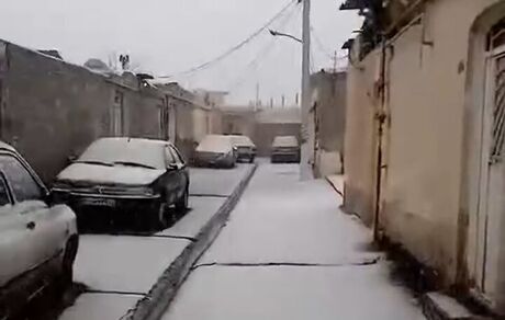 تابستان تمام نشده در برخی مناطق آذربایجان‌شرقی برق بارید