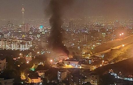 ۸ مصدوم در آتش سوزی زندان اوین + توضیحات تکمیلی آتش نشانی درخصوص حادثه