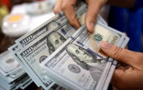 سرمایه‌گذاران "دلار" ضرر کردند!