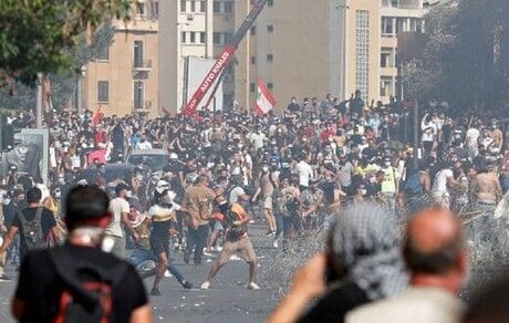 ادامه اعتراضات در لبنان بدلیل اوضاع اقتصادی