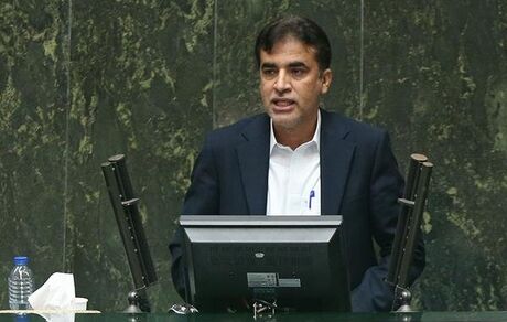 انتقاد شدید عضو کمیسیون صنایع مجلس از کیفیت پایین خودروهای داخلی