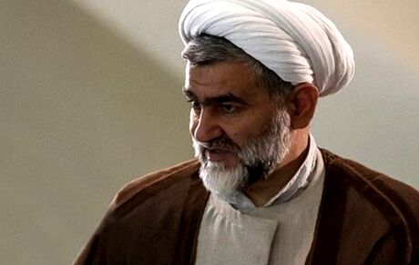 اخذ مالیات از پزشکان، وکلا و هنرمندان در جبران کسری درآمد دولت موثر است
