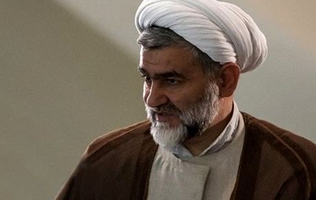 اخذ مالیات از پزشکان، وکلا و هنرمندان در جبران کسری درآمد دولت موثر است