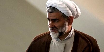 اخذ مالیات از پزشکان، وکلا و هنرمندان در جبران کسری درآمد دولت موثر است