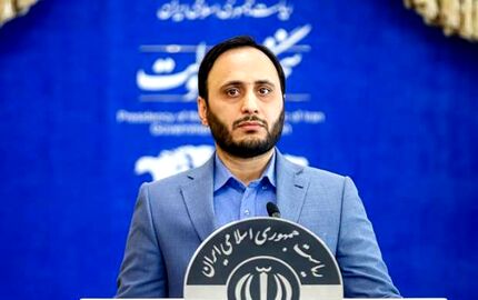 کاهش مالیات تولید کنندگان در سال آینده به ۷ درصد /  رشد بخش صنعت ۵ درصد شده است