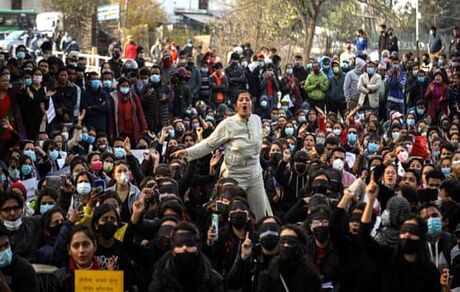 جنجال ممنوعیت سفر زنان نپالی به خارج از کشور