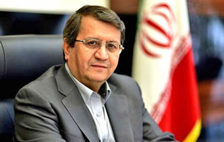 همتی:کاهش نرخ ارز حاصل تلاش بانک مرکزی است، سیاسیون به خودشان وصل نکنند