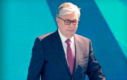 رئیس جمهور قزاقستان وارد تهران شد