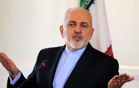 ظریف: جدل‌ها و بحث‌های انحرافی سازنده نیست/همه کوشش‌ها باید در جهت انسجام ملی کشور باشد
