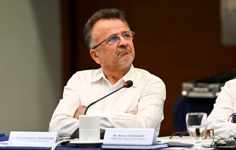 داورزنی: از منتشرکنندگان خبر کذب اعزام نفرات اضافه به آمریکا شکایت خواهیم کرد