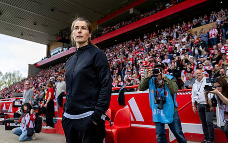 گفت و گوی مفصل اولین سرمربی زن تاریخ بوندس‌لیگای مردان از تجربه اولین‌ها