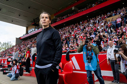 گفت و گوی مفصل اولین سرمربی زن تاریخ بوندس‌لیگای مردان از تجربه اولین‌ها