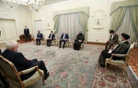 سیاست اصولی ایران، دفاع از مظلومان جهان است