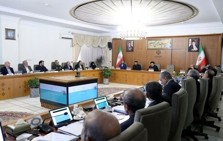 سازمان برنامه گزارش دقیقی از موفقیت‌ها و ناکامی‌های بودجه امسال و علل آن به افکارعمومی ارائه کند