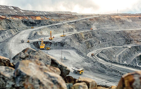 مزایده ۲۳۹ معدن و محدوده اکتشافی استان هرمزگان برگزار خواهدشد
