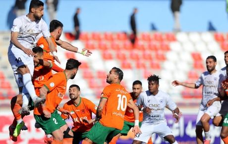 برد ارزشمند مس رفسنجان مقابل چادرملو اراک / نارنجی‌پوشان از منطقه خطر فرار کردند