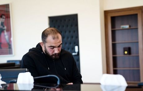 بخشیده شدن کشتی گیر اخراجی / زارع به اردو برگشت