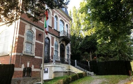 واکنش سفارت ایران در بلژیک به ادعاهای عضو ایرانی پارلمان این کشور 