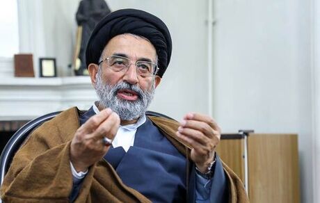 
موسوی‌لاری: کاندیدا داشته باشیم لیست هم می‌دهیم
