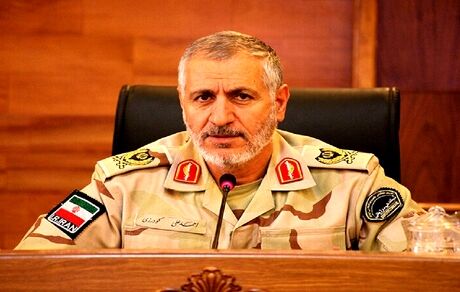 شناور حامل ‌سلاح ‌آمریکا‌یی در خلیج فارس توقیف شد / کشف ۳ هزار سلاح جنگی از دست اشرار