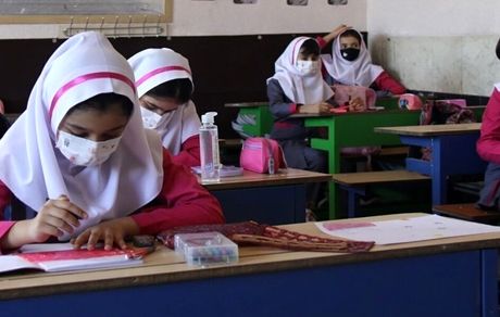 مدارس تا ۲۸ اسفند باز است