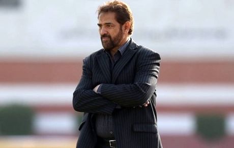 کریمی:صدرنشینی استقلال با استراماچونی کاذب بود/ تیم ملی باید مربی خارجی داشته باشد