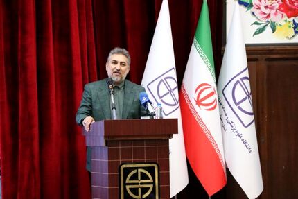 لزوم کاستن از حجم کاری کادر درمان با توجه به پیشگیری