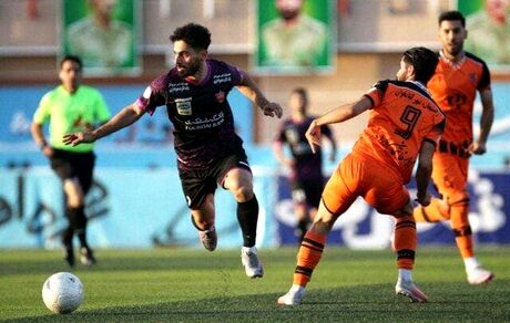 شکایت مس از داور بازی با پرسپولیس