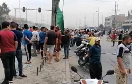 تظاهرکنندگان اکثر خیابان‌های بغداد را بستند/ بسته شدن راه‌ها و پل‌ها با شروع نافرمانی‌ مدنی