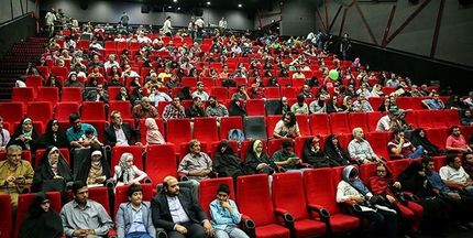 فروش ۵۸ میلیارد تومانی سینماهای کشور در تعطیلات نوروزی / فسیل صدرنشین فیلم‌ها