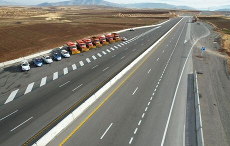 افتتاح ۱۸۰ کیلومتر آزادراه تا پایان امسال 