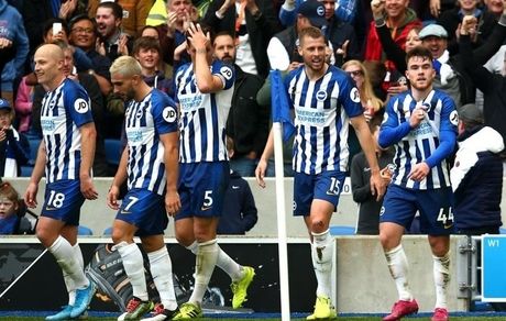 شکست سنگین تاتنهام مقابل یاران جهانبخش در روز مصدومیت دلخراش یوریس 