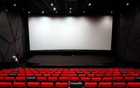 فروش بلیت‌های جشنواره فجر بدون درخواست کارت واکسن/دستورالعملی به سینماداران ابلاغ نشده است