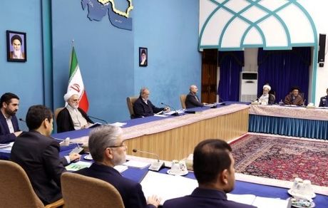 رئیس جمهور: ادامه فیلترینگ برای مردم قابل قبول نیست