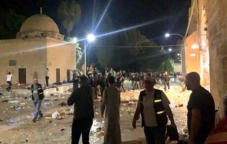 درگیری‌ها در فلسطین: ۹۰ فلسطینی در مسجدالاقصی مجروح شدند + ویدئو