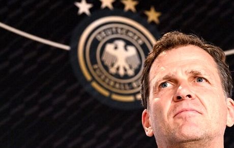 مدیر تیم‌های ملی فوتبال آلمان استعفا کرد