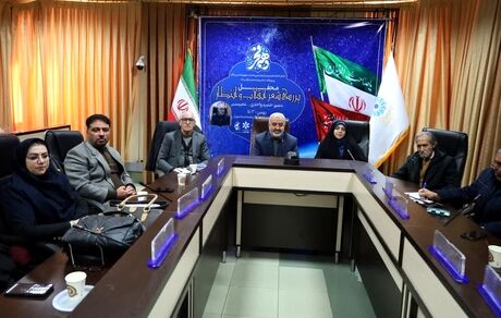 انقلاب اسلامی، فصل تازه‌ای را در تاریخ ادبیات رقم زد