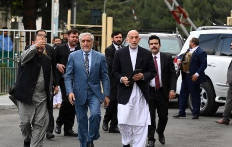 جامعه جهانی خواستار ایجاد نظام فراگیر در افغانستان شد / پاکستانی‌ها خواستار حضور حامد کرزای شد