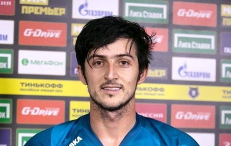 بآزمون یکی از ۸ گزینه اورتون برای خط حمله