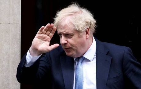 بوریس جانسون تحریم‌های انگلیس علیه روسیه را اعلام کرد