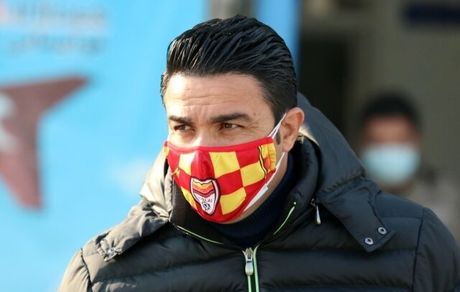 بیانیه شبانه فولاد: نکونام را به تیم ملی نمی‌دهیم، تمام