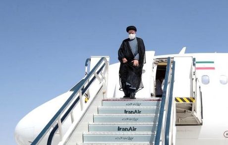 رئیس‌جمهور وارد بوشهر شد