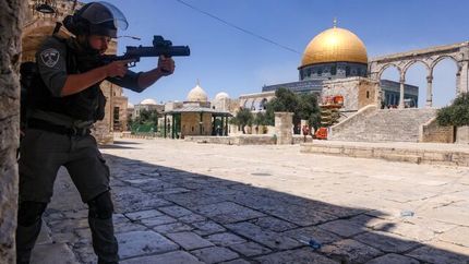 سومین روز یورش صهیونیست‌ها به مسجدالاقصی/اسرائیلی‌ها فردا راهپیمایی پرچم برگزار می‌کنند