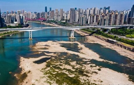 بحران آب و برق به چین رسید / پکن بدنبال بهره گیری از باران مصنوعی
