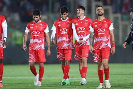 تمدید قرارداد وحید امیری و یک بازیکن دیگر پرسپولیس با قرمزها