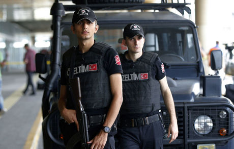 بازداشت دو تبعه اسرائیل در ترکیه تمدید شد